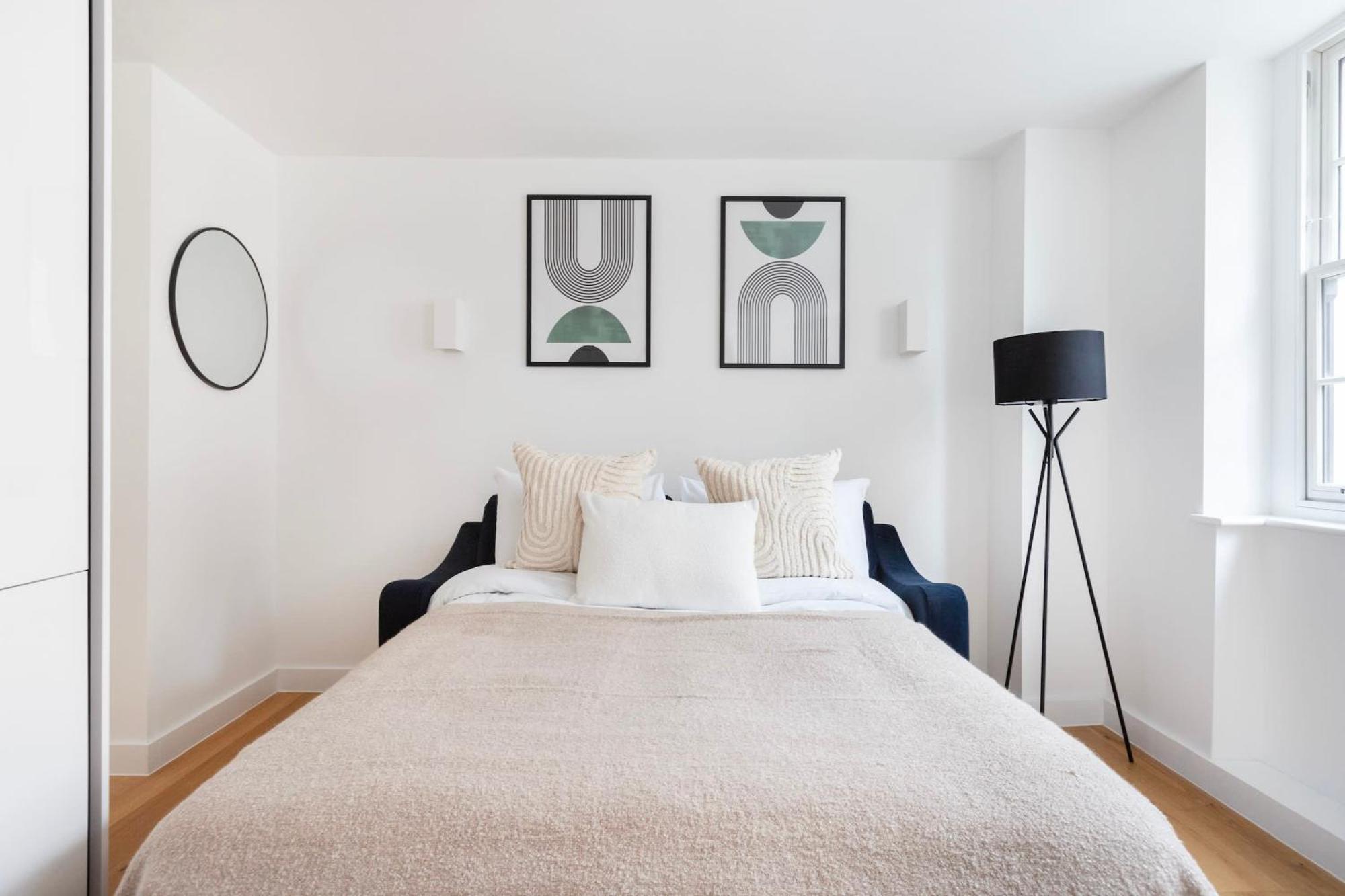 Fitzrovia With Balcony - Cityapartmentstay Лондон Екстер'єр фото