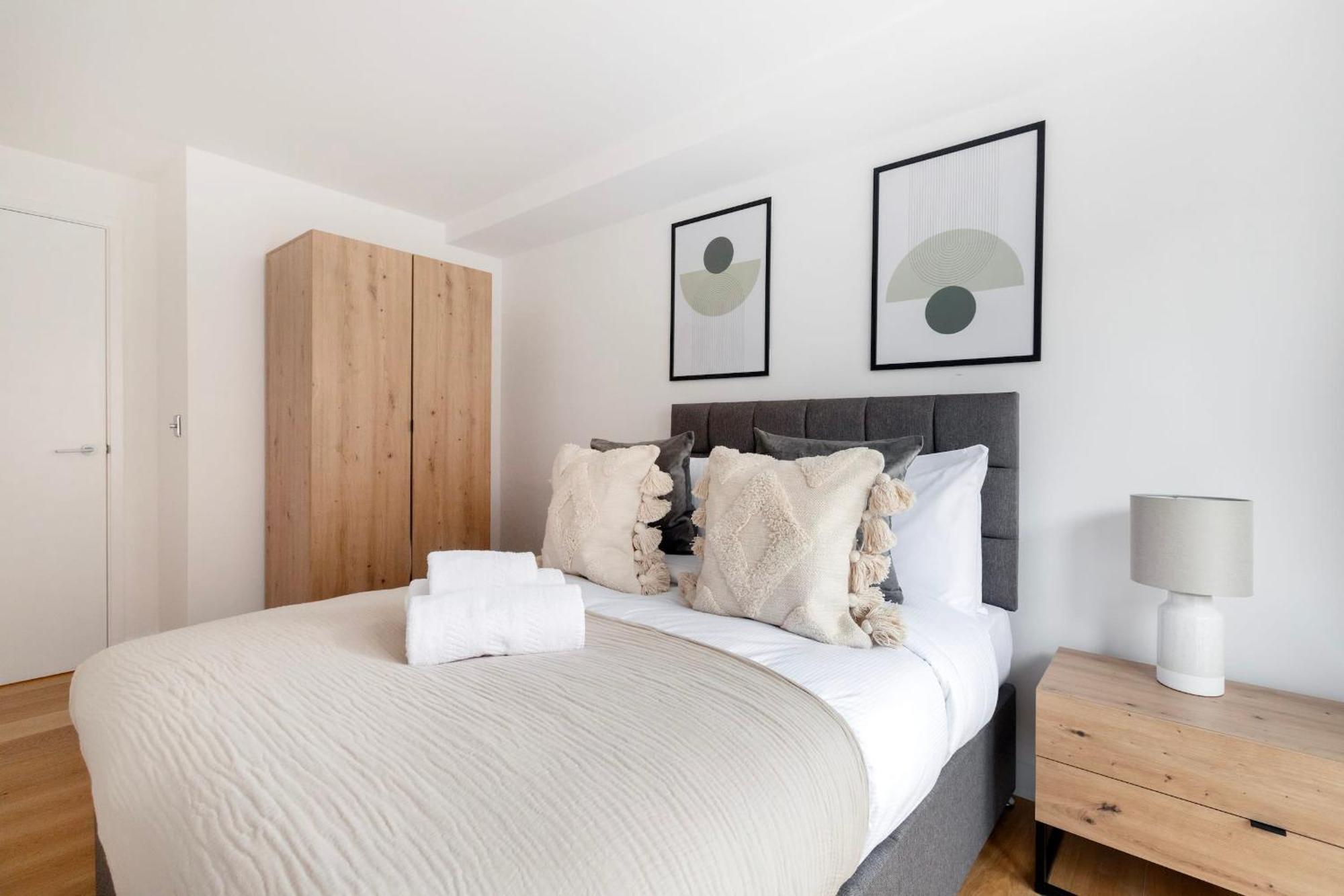 Fitzrovia With Balcony - Cityapartmentstay Лондон Екстер'єр фото